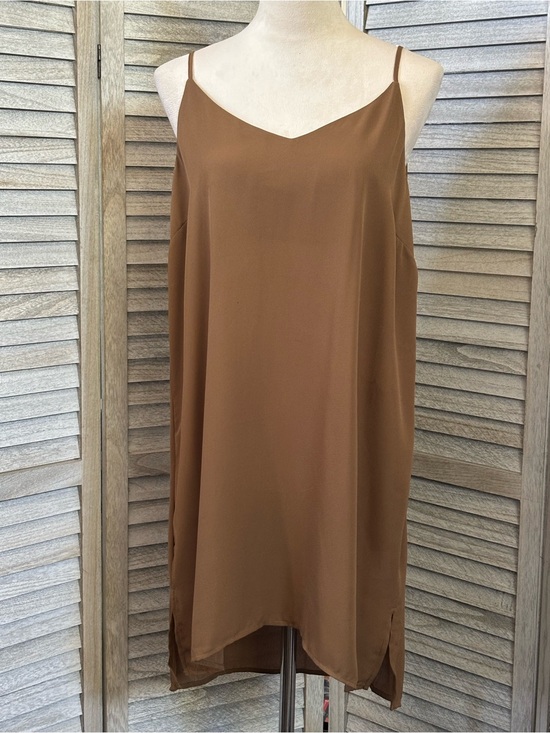 meraki Tops - Meraki Nude Taupe Silky VNeck Cami Tank Top SZ XL Fairycore Coquette Plus Size